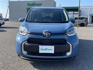 2023 Toyota Sienta III, голубой, 1380203 рублей, вид 2