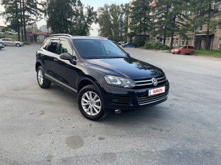 2012 Volkswagen Touareg II, чёрный, 2430000 рублей, вид 3