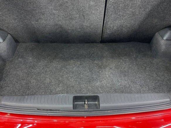 2003 Toyota Vitz I (P10), красный, 520000 рублей - вид 14