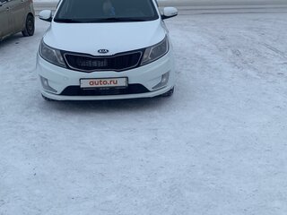 2012 Kia Rio 4-speed III, белый, 692000 рублей, вид 1