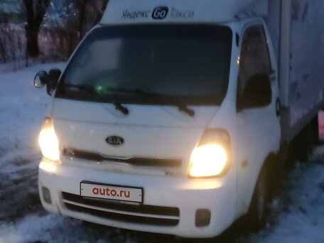 2012 Kia Bongo, белый, 1000000 рублей, вид 3