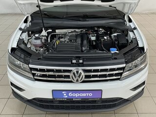 2020 Volkswagen Tiguan II, белый, 2300000 рублей, вид 4