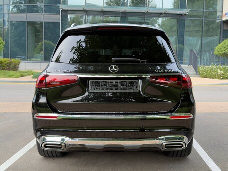2024 Mercedes-Benz Maybach GLS 600 I Рестайлинг, чёрный, 23999000 рублей, вид 4