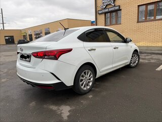 2020 Hyundai Solaris II Рестайлинг, белый, 1170000 рублей, вид 3