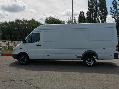 2002 Mercedes-Benz Sprinter, белый, 1550000 рублей, вид 4
