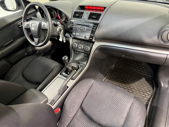 2012 Mazda 6 II (GH) Рестайлинг, чёрный - вид 3