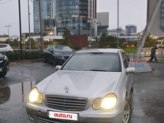 2004 Mercedes-Benz C-Класс 180 II (W203) Рестайлинг, серый, 1000000 рублей, вид 3