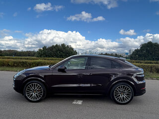 2021 Porsche Cayenne Coupé III, коричневый, 8000000 рублей, вид 1