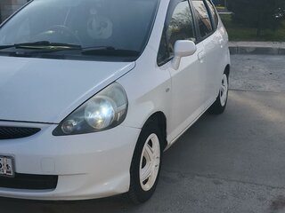 2005 Honda Fit I, белый, 599000 рублей, вид 2