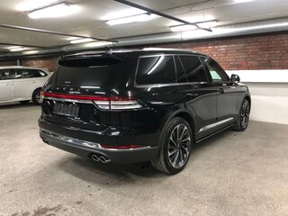 2022 Lincoln Aviator II, чёрный, 10500000 рублей, вид 4