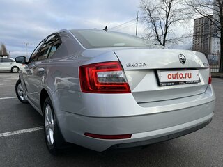 2019 Skoda Octavia III (A7) Рестайлинг, серебристый, 2350000 рублей, вид 5