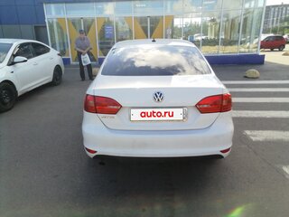 2014 Volkswagen Jetta VI, белый, 780000 рублей, вид 3