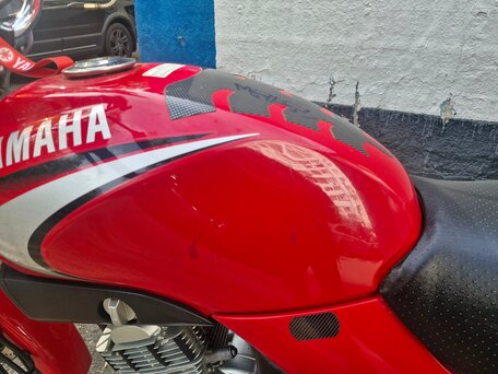 2006 Yamaha YBR125, красный, 130000 рублей, вид 4