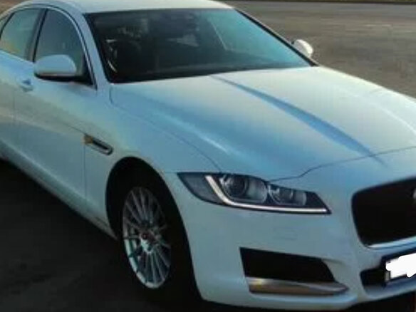 2017 Jaguar XF II, белый, 2149000 рублей - вид 2