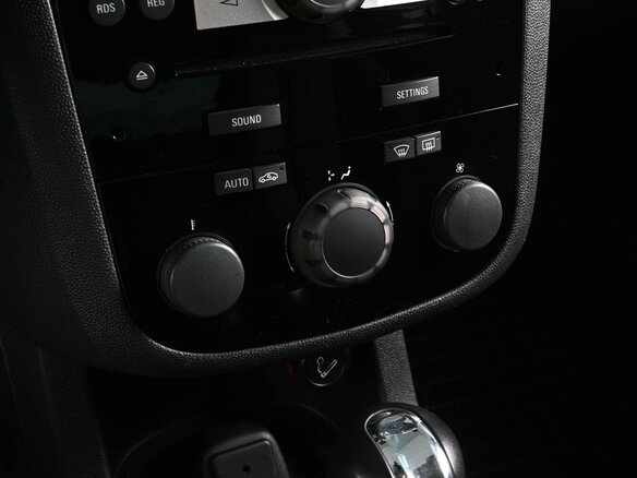 2011 Opel Corsa D Рестайлинг II, белый - вид 13