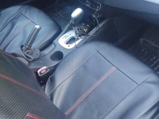 2012 Renault Fluence I, красный, 700000 рублей, вид 4