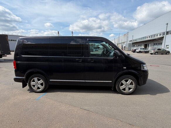 2014 Volkswagen Multivan T5 Рестайлинг, чёрный - вид 1