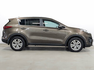 2017 Kia Sportage IV, коричневый, 1750000 рублей, вид 4