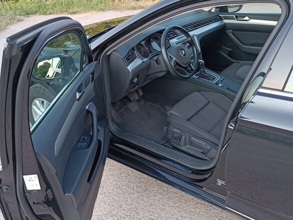 2018 Volkswagen Passat DSG7 B8, чёрный, 2300000 рублей - вид 6