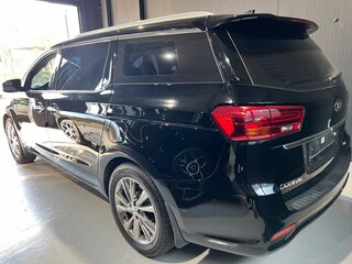 2020 Kia Carnival III, чёрный, 3090000 рублей, вид 5