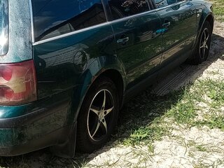 2003 Volkswagen Passat B5 Рестайлинг, зелёный, 390000 рублей, вид 2