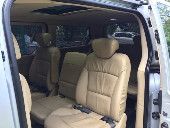 2010 Hyundai H-1 II, серебристый - вид 7