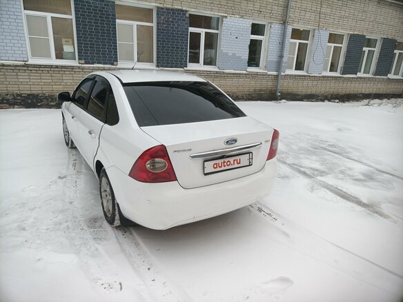 2008 Ford Focus II Рестайлинг, белый, 450000 рублей - вид 4