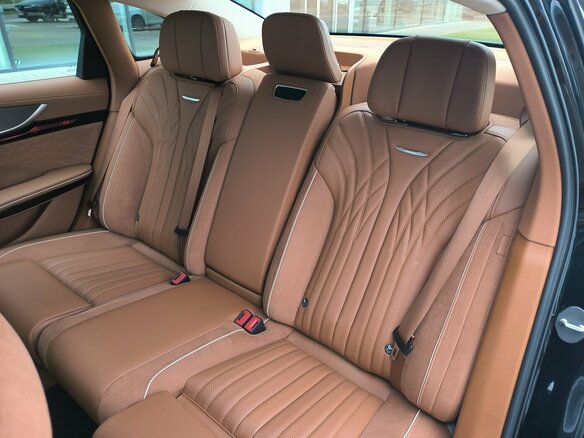 2024 Hongqi H9 I Рестайлинг, чёрный, 6490000 рублей - вид 27