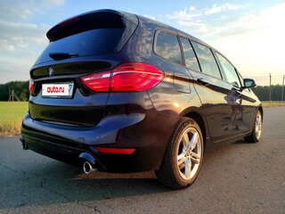 2018 BMW 2 серии Gran Tourer Gran Tourer 220d F46 Рестайлинг, синий, 1899999 рублей, вид 5