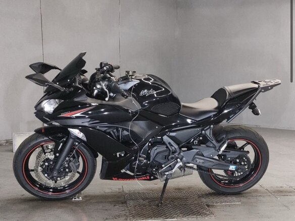 2017 Kawasaki Ninja 650, чёрный - вид 21