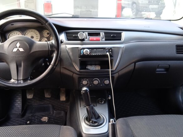 2006 Mitsubishi Lancer IX Рестайлинг, голубой, 400000 рублей - вид 2