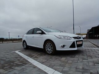 2013 Ford Focus III, белый, 920000 рублей, вид 5