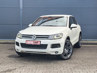 2010 Volkswagen Touareg II, белый, 1799000 рублей, вид 1