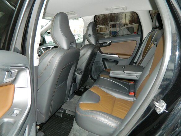 2014 Volvo XC60 I Рестайлинг, чёрный - вид 9