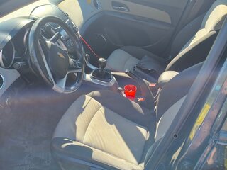 2013 Chevrolet Cruze I Рестайлинг, чёрный, 650000 рублей, вид 5