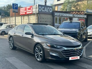 2020 Chevrolet Malibu IX Рестайлинг, коричневый, 2250000 рублей, вид 1