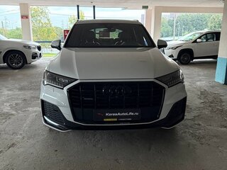 2021 Audi Q7 50 TDI II (4M) Рестайлинг, белый, 8200000 рублей, вид 4