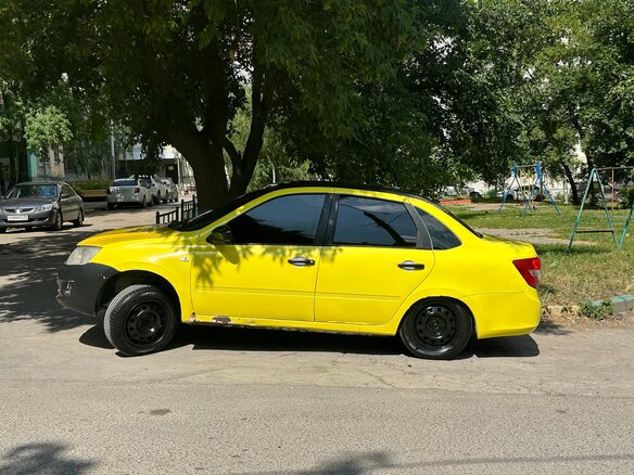 2017 Lada (ВАЗ) Granta I, жёлтый, 290000 рублей - вид 8