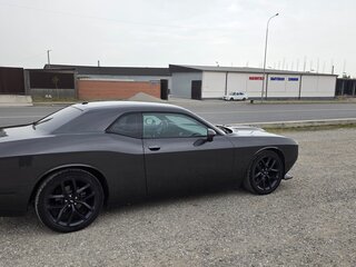 2019 Dodge Challenger III Рестайлинг 2, серый, 3700000 рублей, вид 5