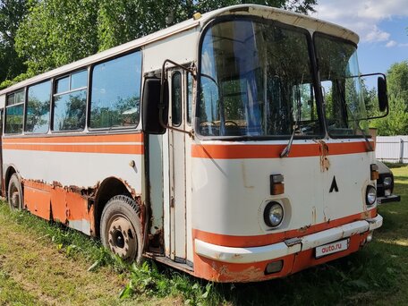 1995 ЛАЗ 695, белый, 150000 рублей, вид 1