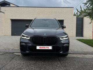 2019 BMW X5 40i IV (G05/G18), серый, 6000000 рублей, вид 1