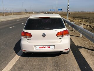 2012 Volkswagen Golf VI, белый, 600000 рублей, вид 2