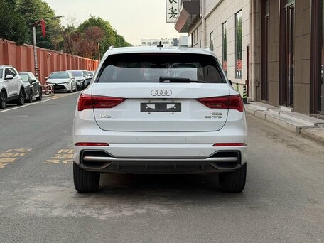 2022 Audi Q3 35 TFSI II (F3), белый, 2900000 рублей, вид 3