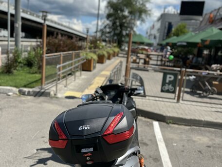 2014 Suzuki Burgman (SkyWave) 650, серый, 670000 рублей, вид 2