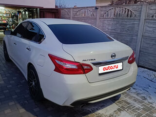 2017 Nissan Altima V (L33) Рестайлинг, белый, 1399999 рублей, вид 5