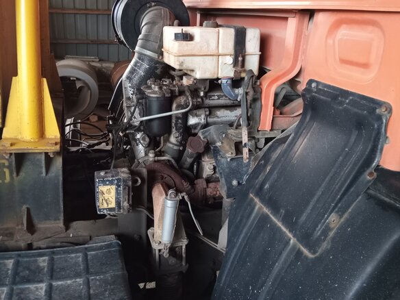 2008 КамАЗ 43118, оранжевый, 3700000 рублей - вид 5