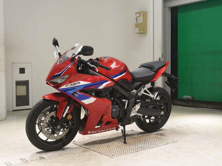 2024 Honda CBR 650R, красный, 1050000 рублей, вид 4