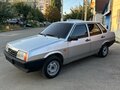 2004 Lada (ВАЗ) 21099, серебристый, 325000 рублей