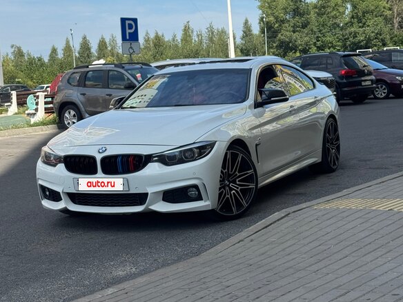2017 BMW 4 серии Gran Coupe 430i xDrive F32/F33/F36 Рестайлинг, белый, 2800000 рублей - вид 1