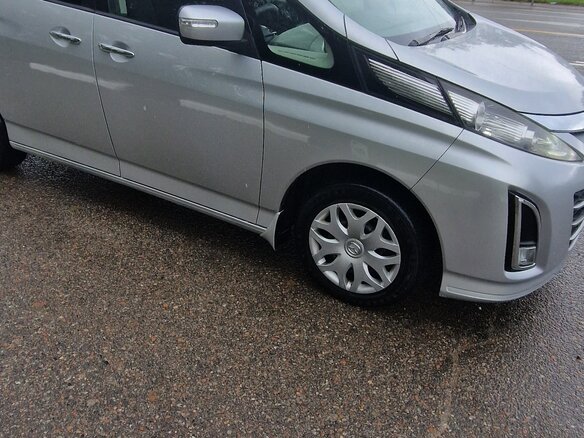 2010 Mazda Biante, серый, 1350000 рублей - вид 10